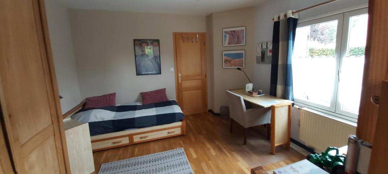 2 Chambres De 16M2 A 10Kms De Lille Beaucamps-Ligny Exteriör bild