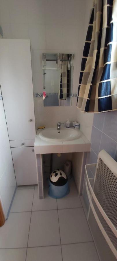 2 Chambres De 16M2 A 10Kms De Lille Beaucamps-Ligny Exteriör bild