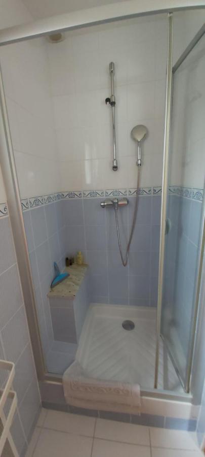 2 Chambres De 16M2 A 10Kms De Lille Beaucamps-Ligny Exteriör bild
